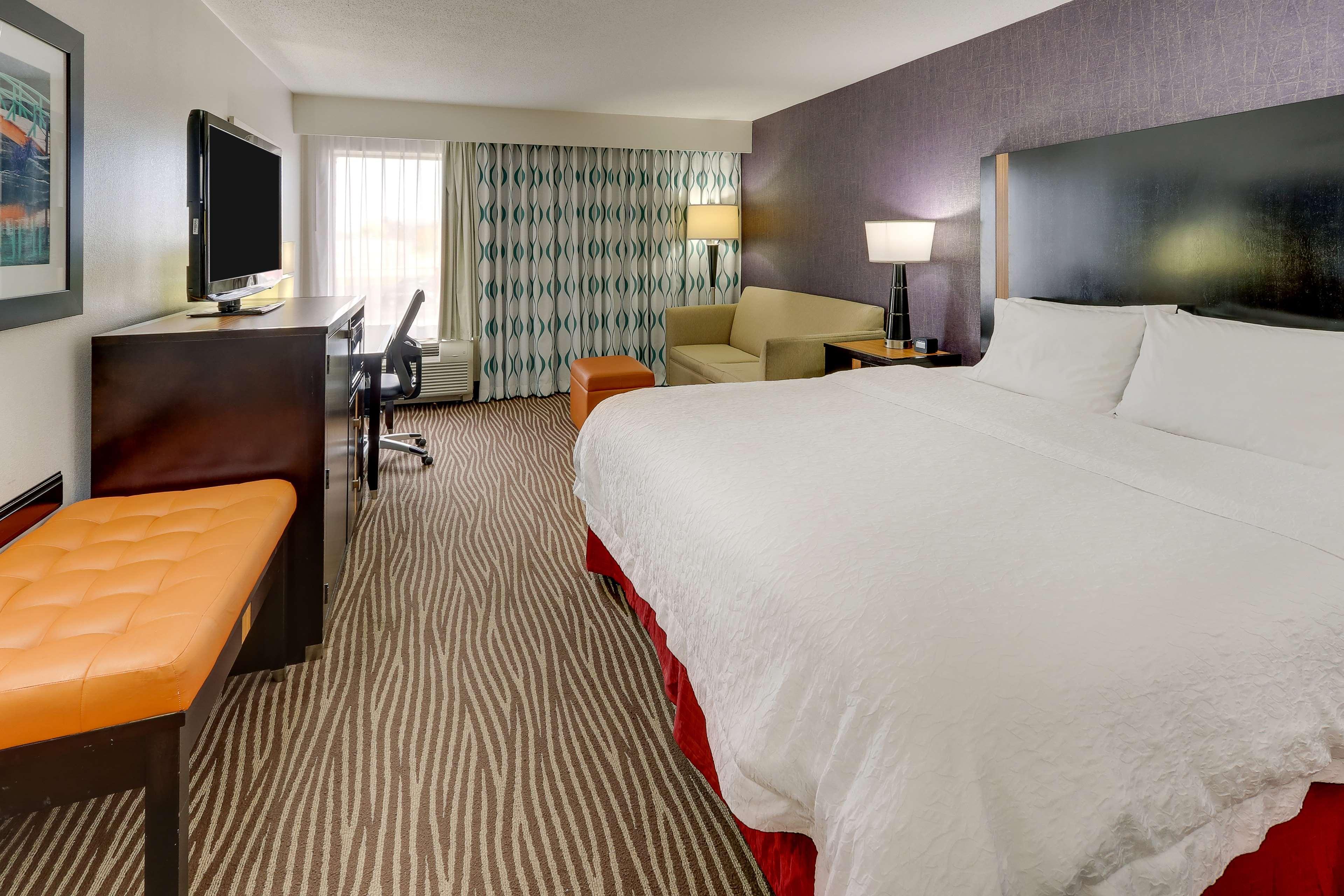 Hampton Inn Springfield Eksteriør bilde