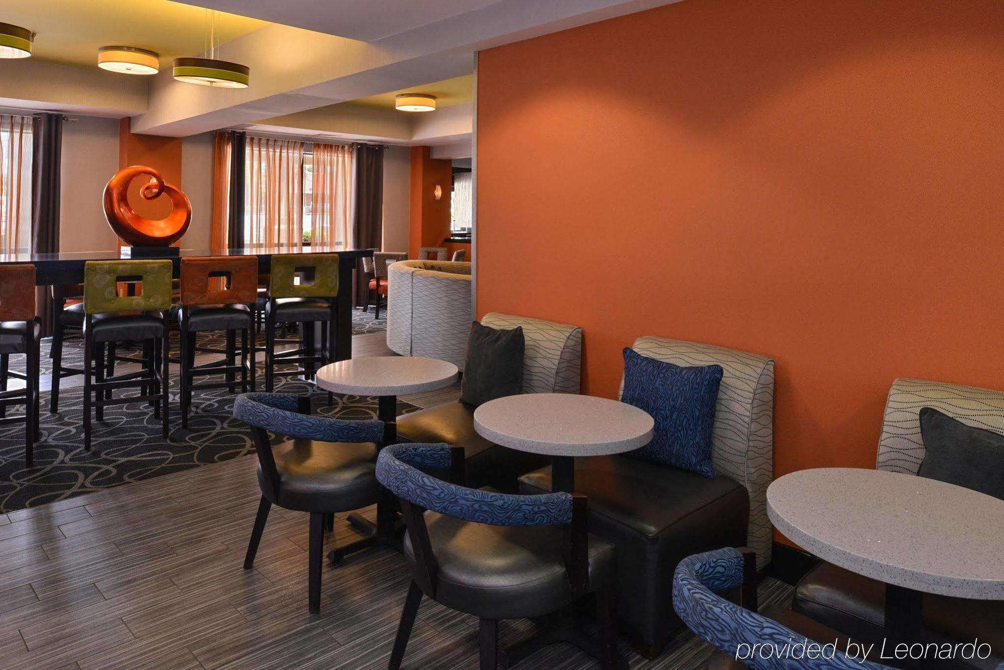 Hampton Inn Springfield Eksteriør bilde